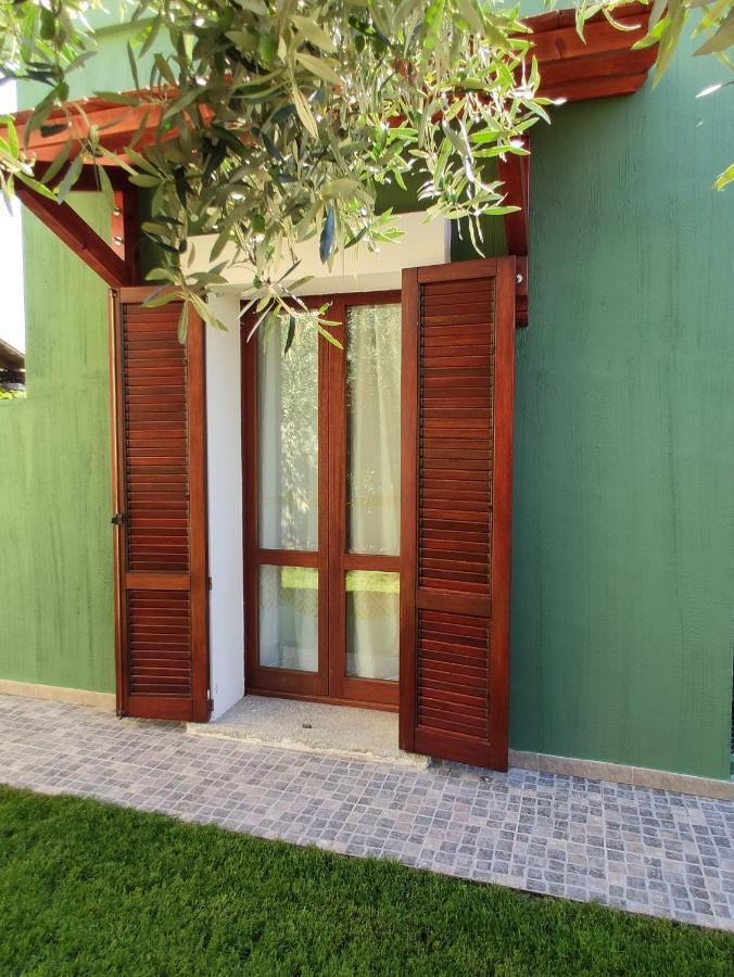 Villa Cruccuris Villasimius Eksteriør bilde